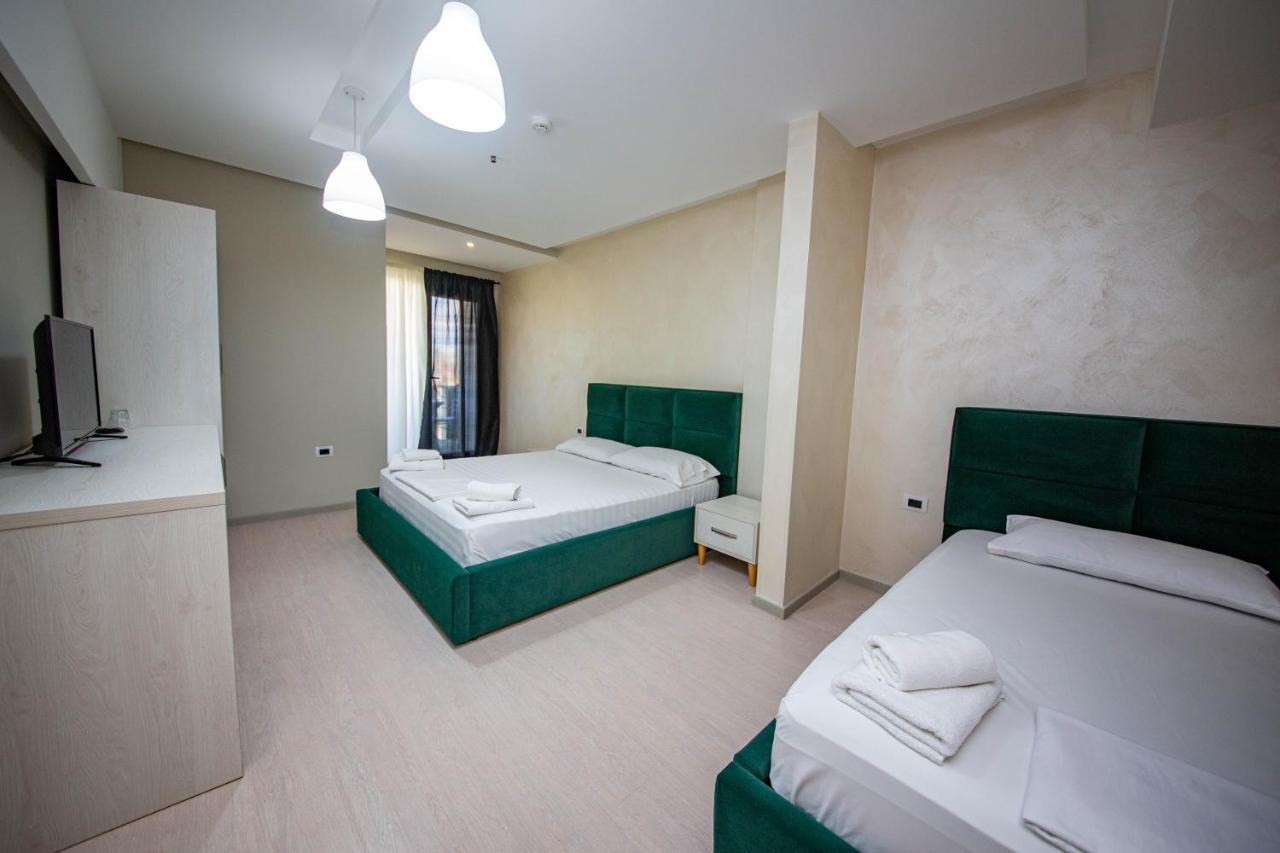 Hotel Miki Durrës Exterior foto